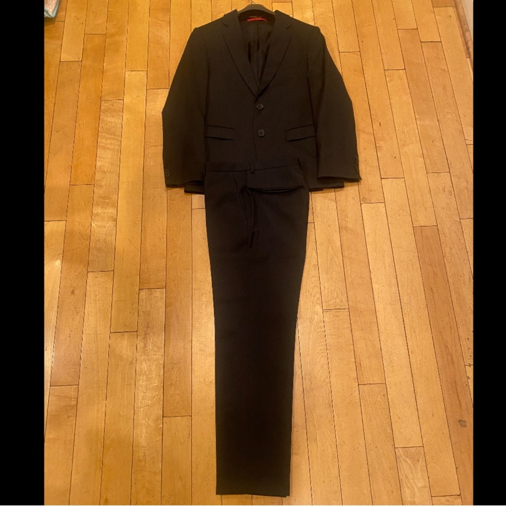 Hugo Boss Black Two-Piece Suit Jacket & Pants